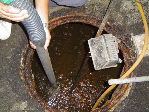 板芙镇隔油池清理